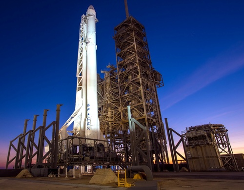 CRS-10_dry_test_nite1280.jpg