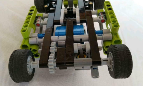 lego_RC_8256__2_.png