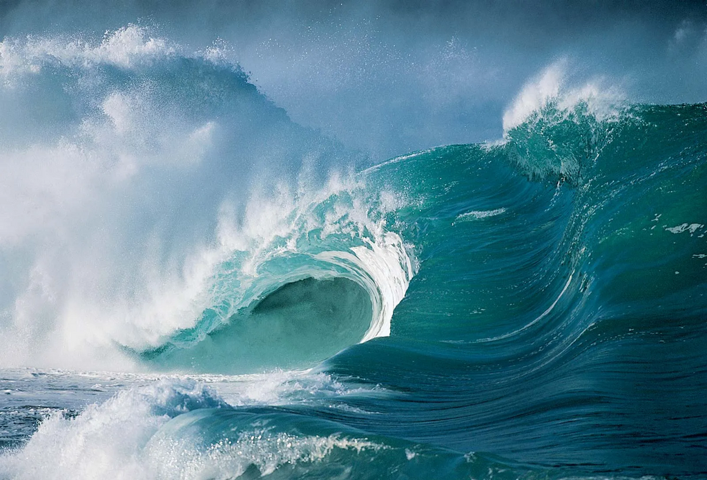 Waves.thumb.png.418ff2945dbfcb9aa962245a4c85dbb6.png