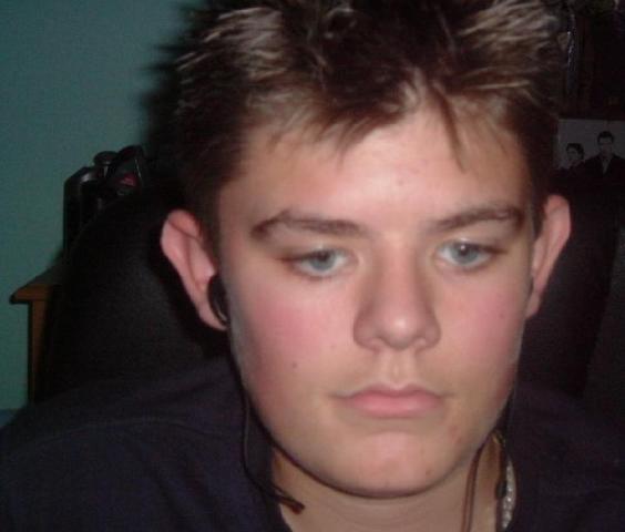 post-107167-1123199663_thumb.jpg