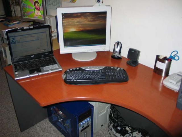 post-13685-1146347093_thumb.jpg