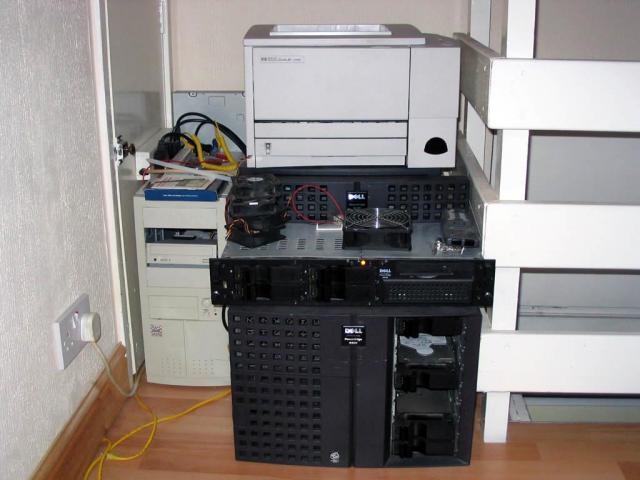 post-14419-1106824803_thumb.jpg