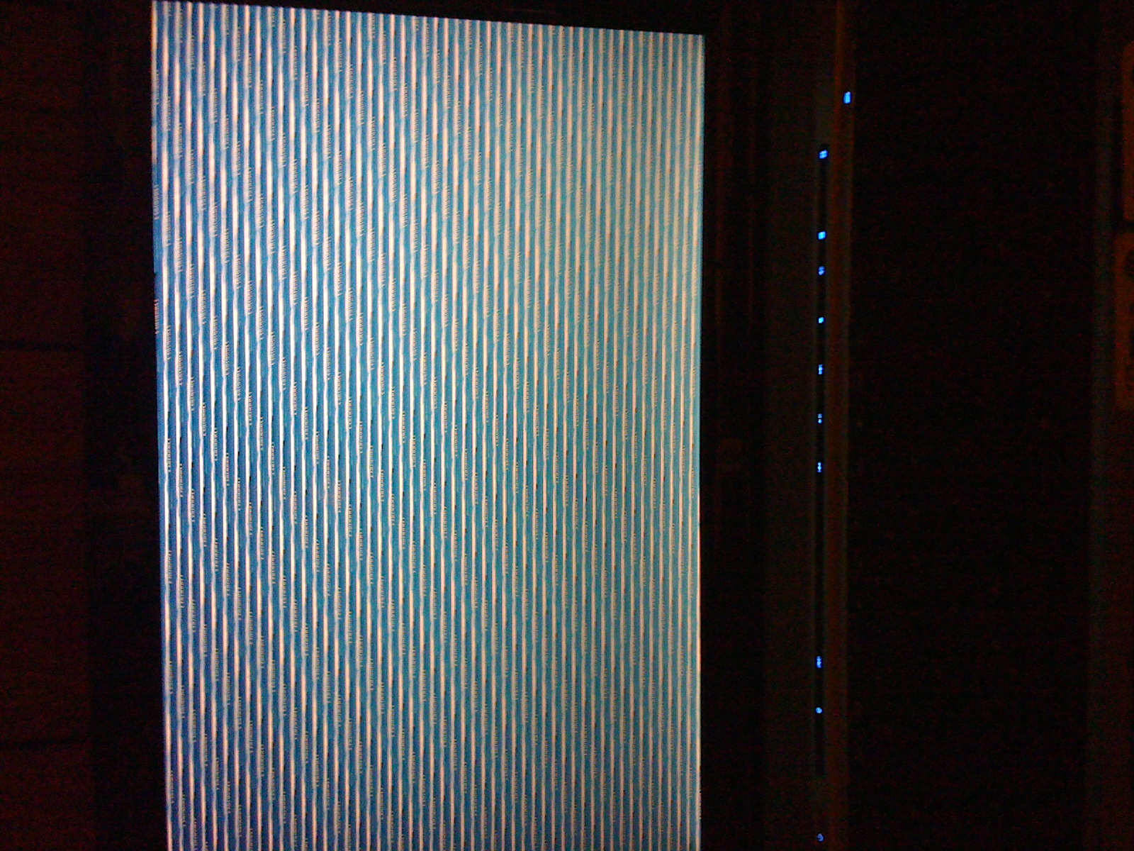 Corrupted Computer Screen Display Corrupted Screen! What could cause this? - Hardware Hangout - Neowin