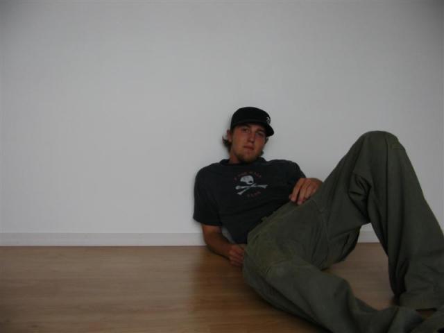 post-20802-1120609236_thumb.jpg
