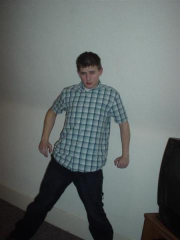 post-24563-1101779700_thumb.jpg