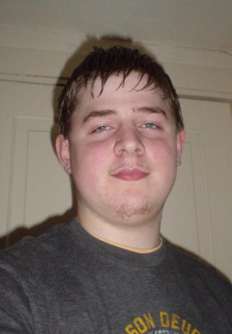 post-24563-1133494295_thumb.jpg