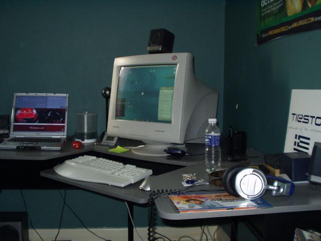 post-28781-1102306183_thumb.jpg