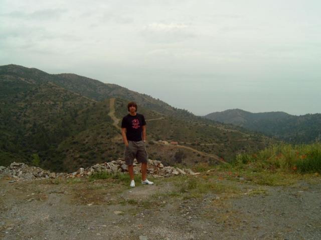 post-29476-1180904690_thumb.jpg