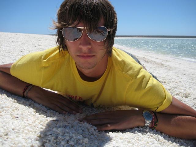 post-29476-1237564538_thumb.jpg