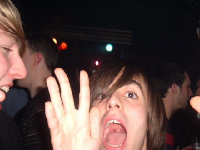 post-35274-1170621235_thumb.jpg