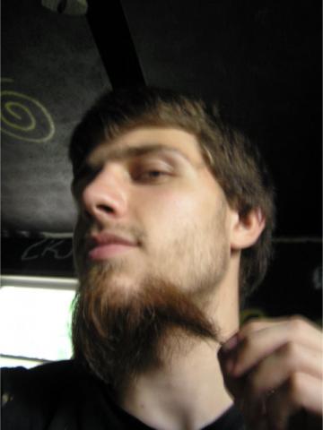 post-39393-1124393531_thumb.jpg