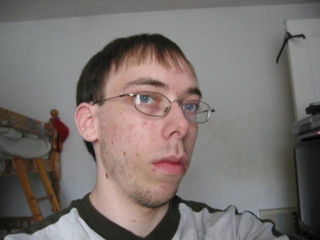 post-51273-1123929490_thumb.jpg