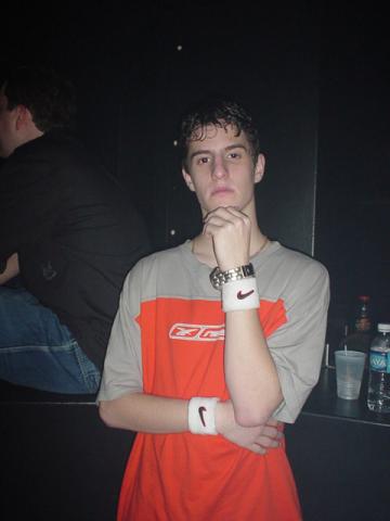 post-70485-1102625188_thumb.jpg