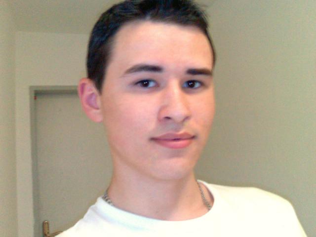 post-71752-1164719192_thumb.jpg