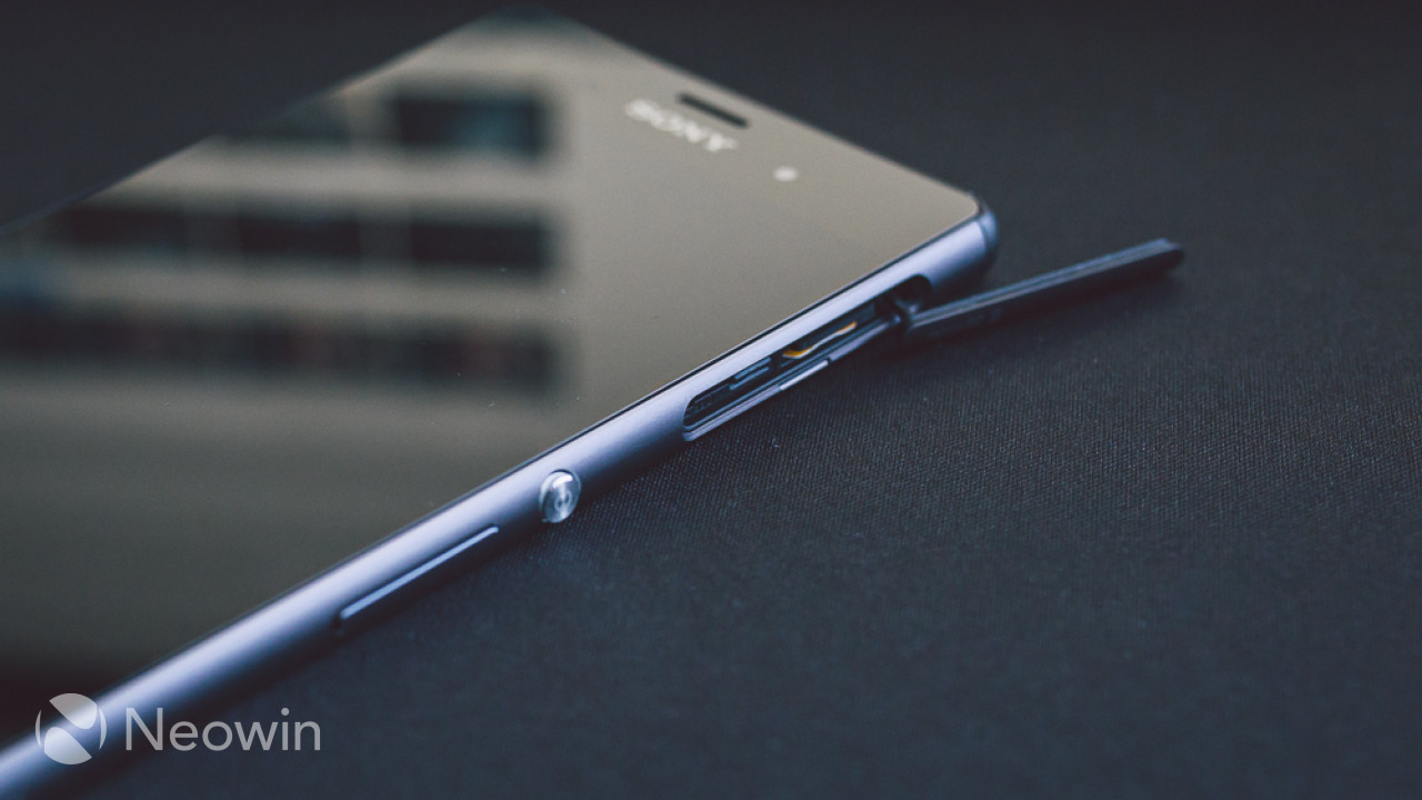 het winkelcentrum Aardappelen badge Sony Xperia Z3 and official Magnetic Dock review - Neowin