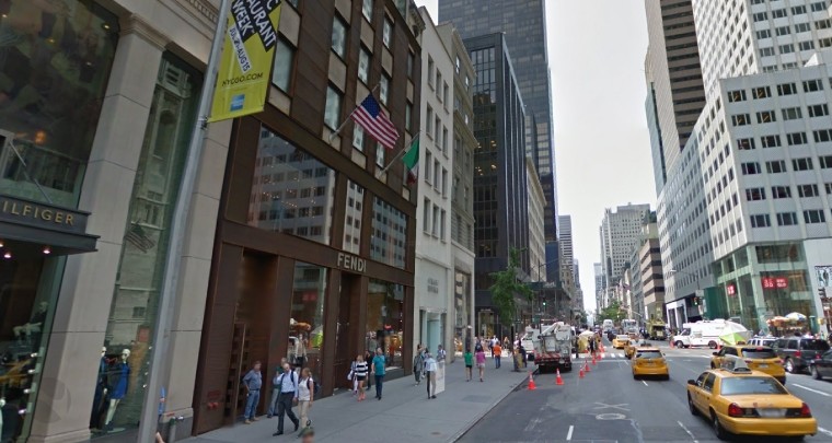 Microsoft to open its first flagship store on New York's Fifth Avenue -  Neowin