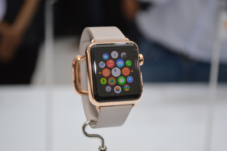 Apple watch 1 on sale youtube