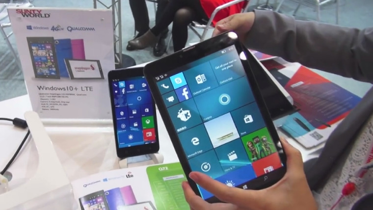 Windows 10 Mobile on an 8-inch tablet looks like a giant phone