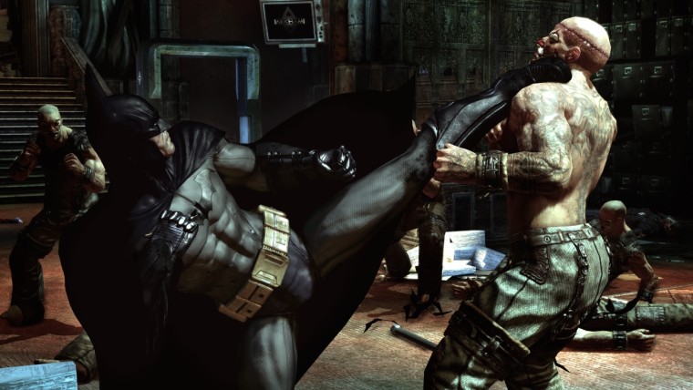 Batman beating up one of Jokers goons