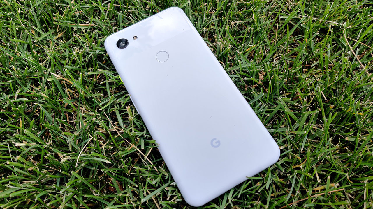 Google Pixel - Google Pixel 3a Simフリー　Clearly White 61ggeu1AuQL._UF894,1000_QL80_.jpg