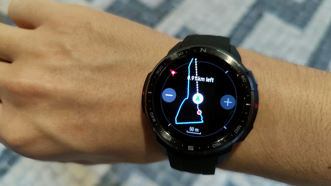 Honor watch best sale gs pro review