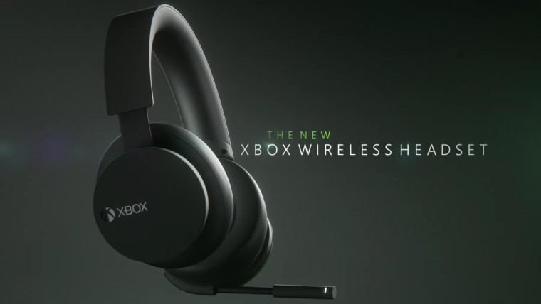 Side view of Xbox Wireless Headset with microphone deployed and enabled