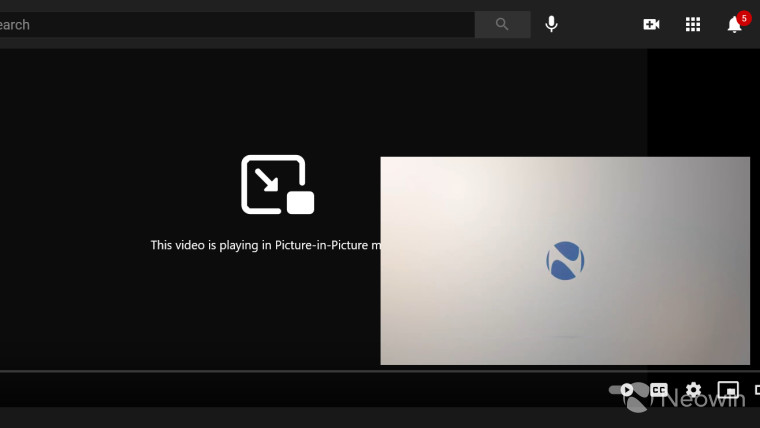 YouTube video playing in picture-in-picture mode in Firefox