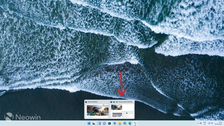 Windows 11 Snap Group Feature showing snapped apps on the taskbar