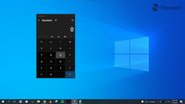 Calculator app open on Windows 10 desktop in dark mode