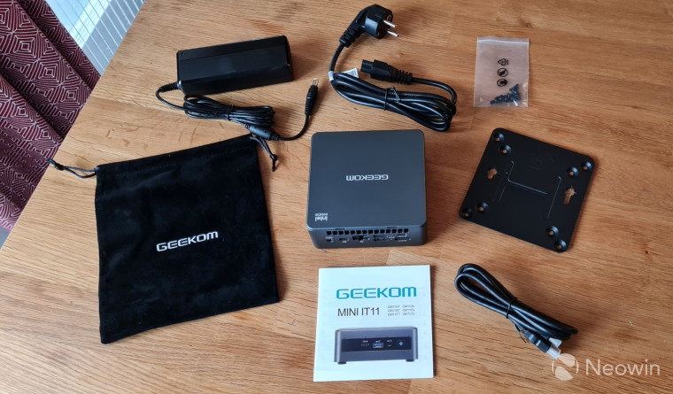 Geekom IT11 Mini PC