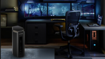 NETGEAR Nighthawk Tri-Band Wi-Fi 7 Router RS700S