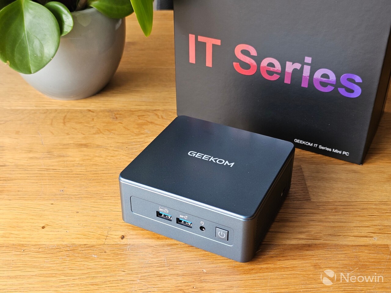 geekom mini it13 2025