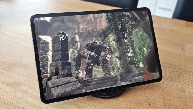 redmagic astra gaming tablet product photos