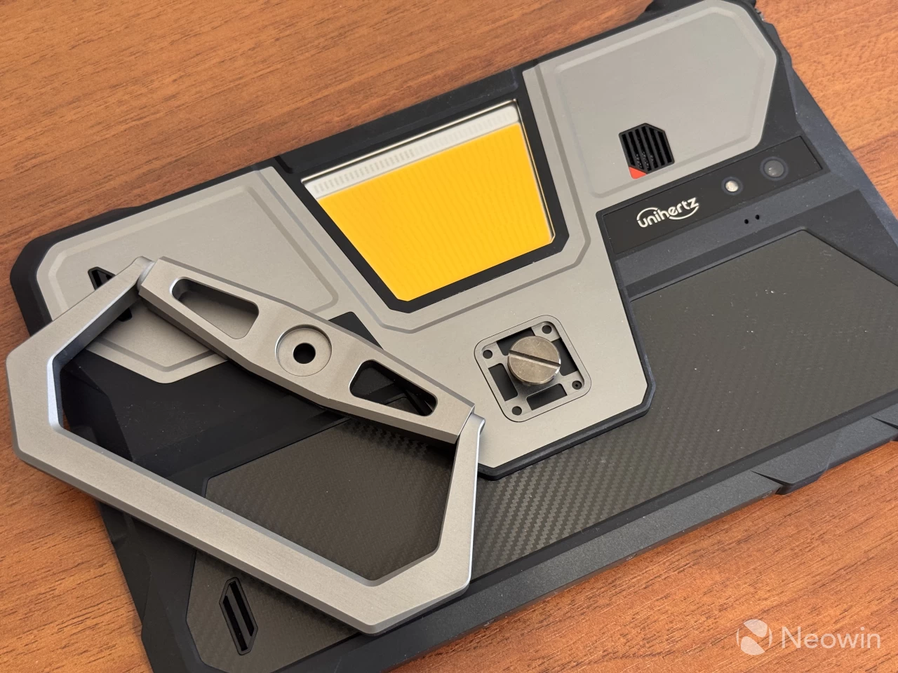 The Unihertz TankPad tablet