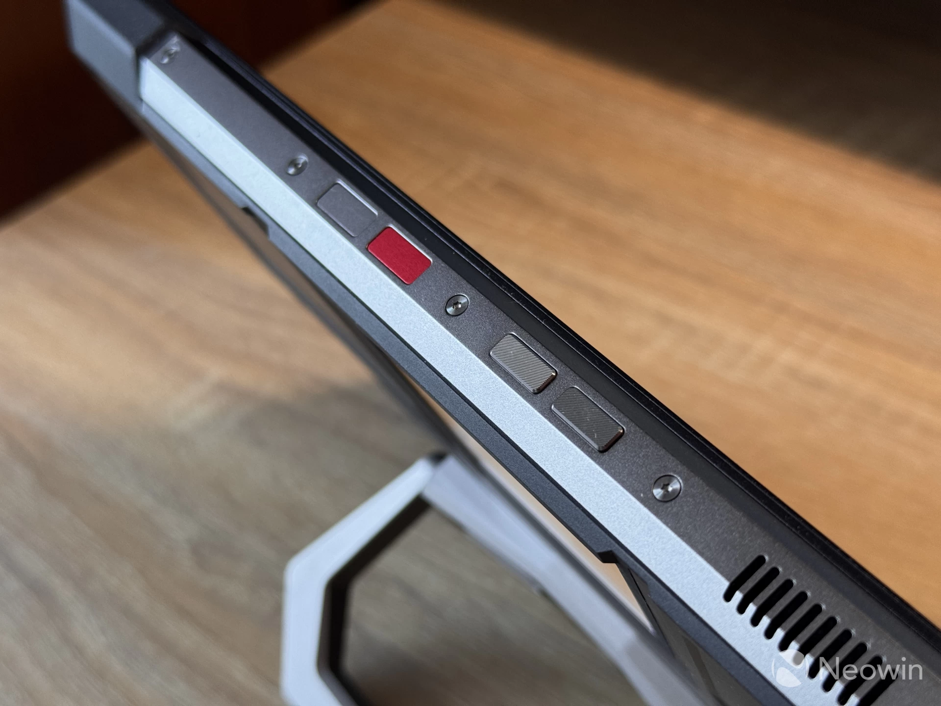 The Unihertz TankPad tablet