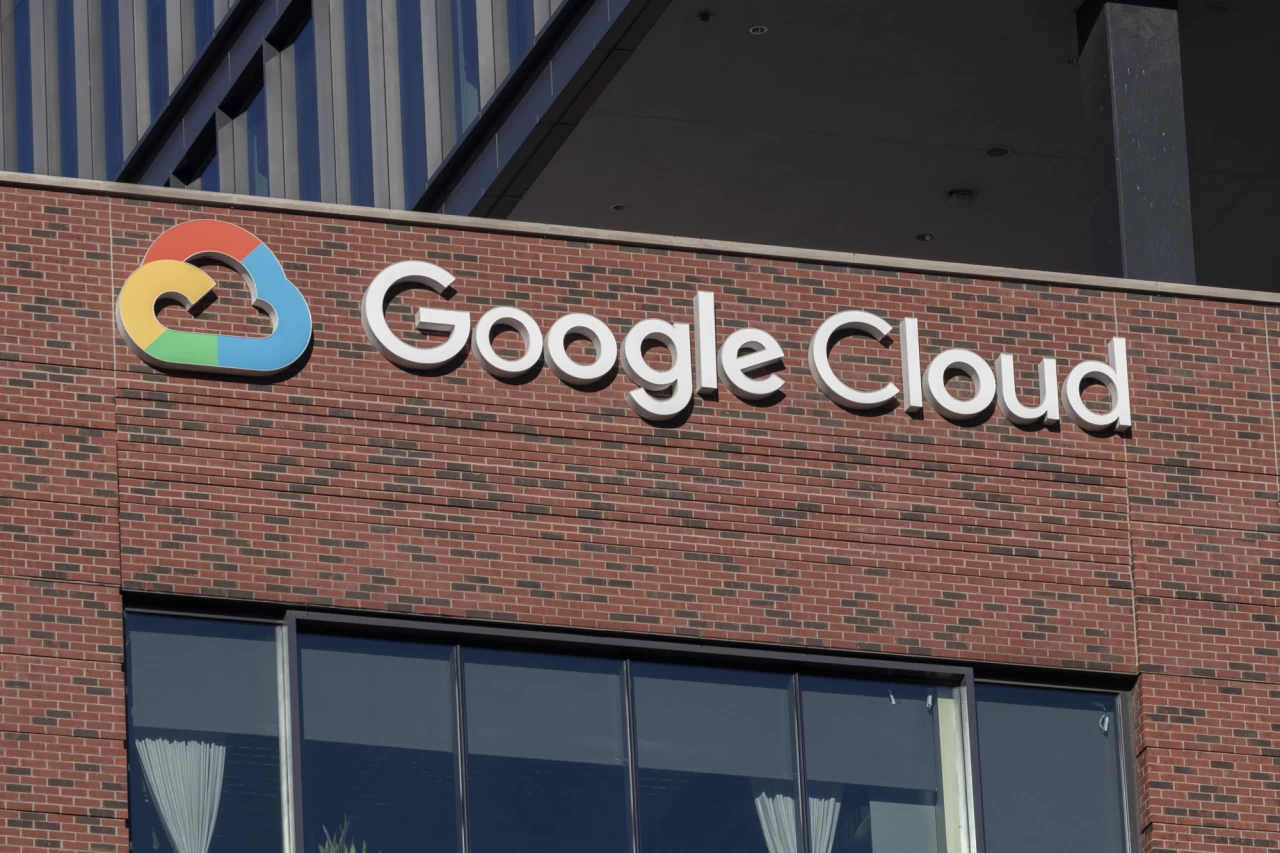 Google क्लाऊड टू डिच लीगेसी आयटी आणि अपस्किल 100,000 नागरी सेवकांसह यूके भागीदार Google क्लाऊड टू डिच लीगेसी आयटी आणि अपस्किल 100,000 नागरी सेवकांसह यूके भागीदार