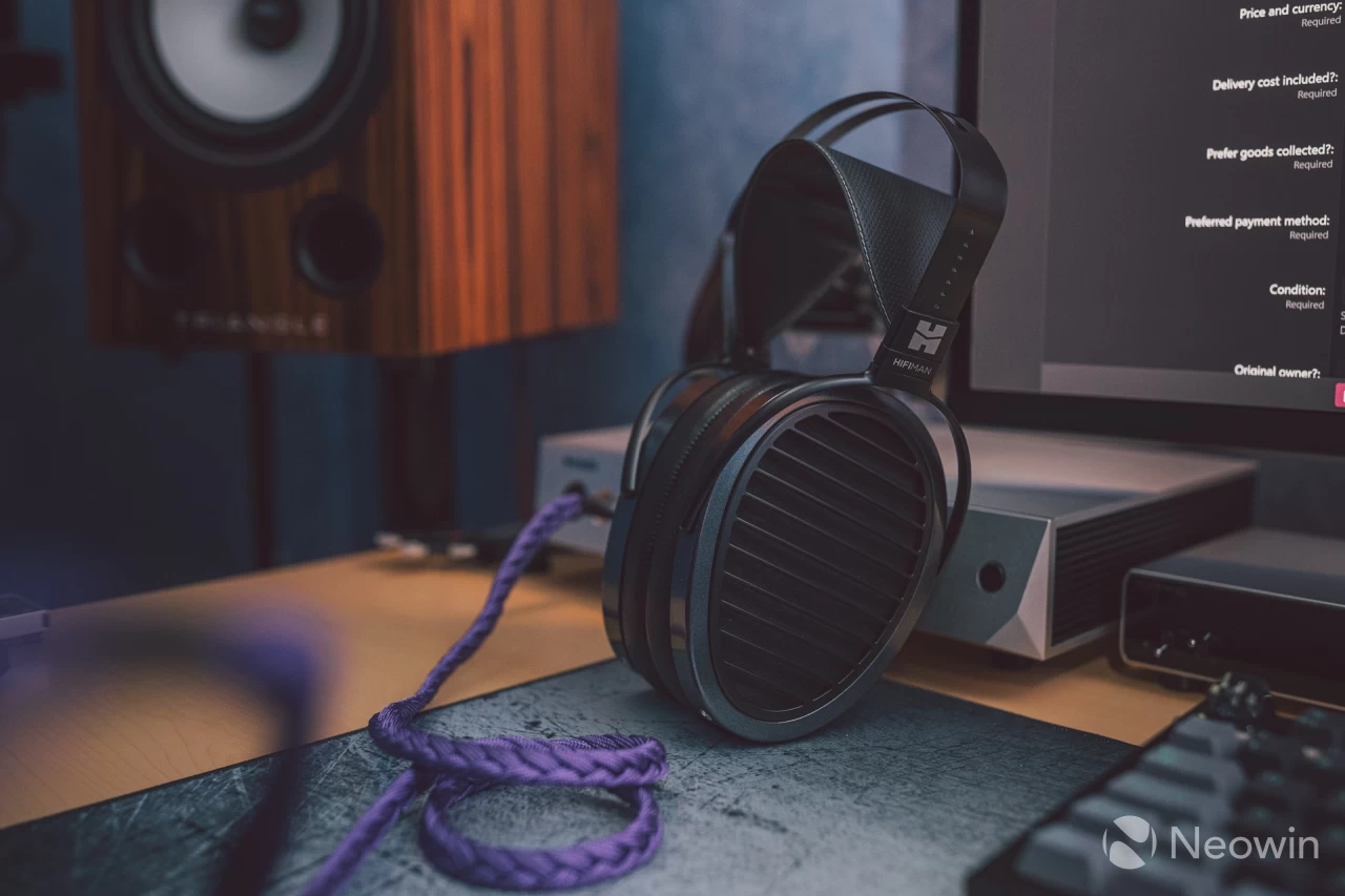 Mixed Headphones