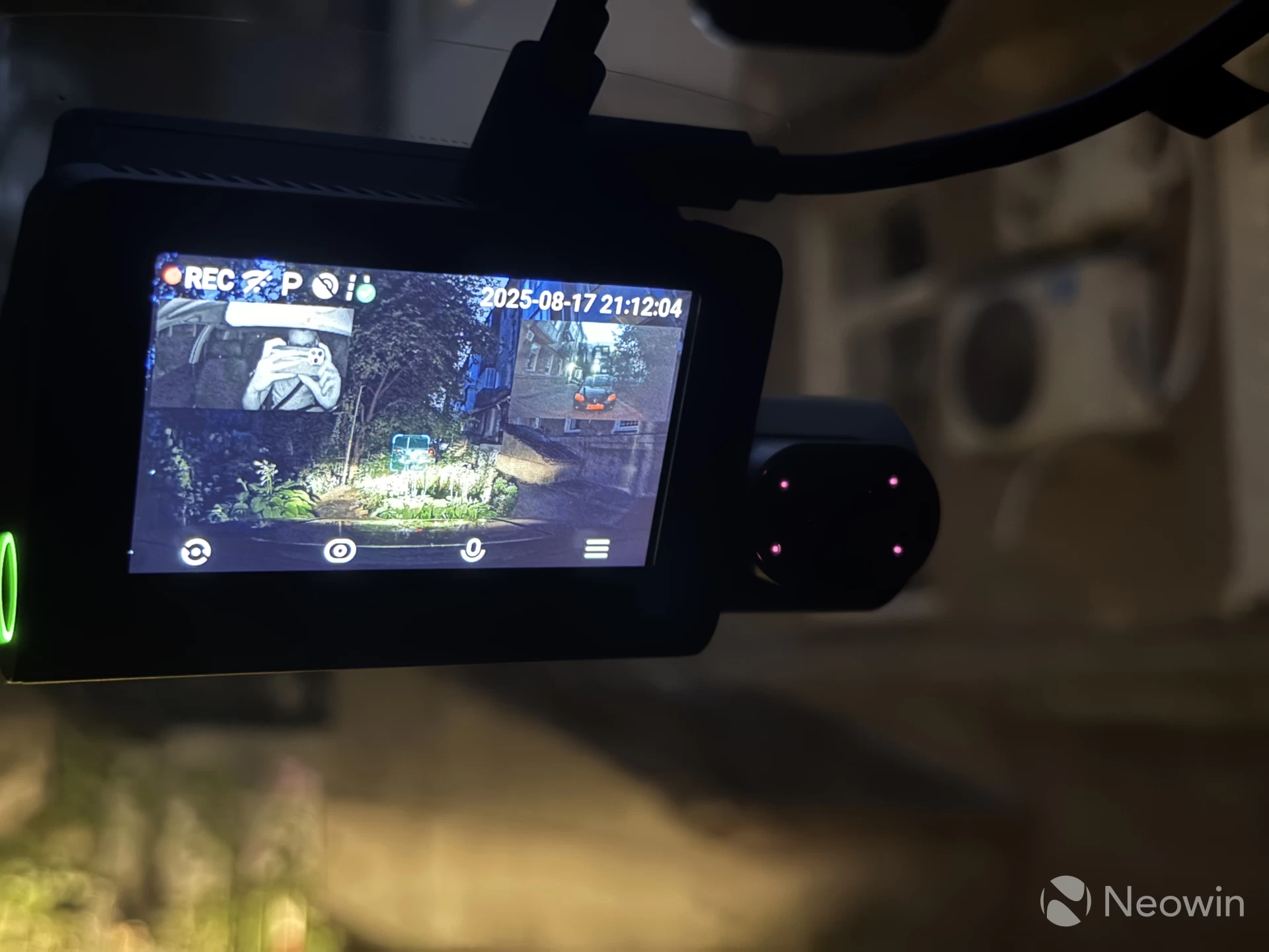 The 70mai T800 4K dash cam