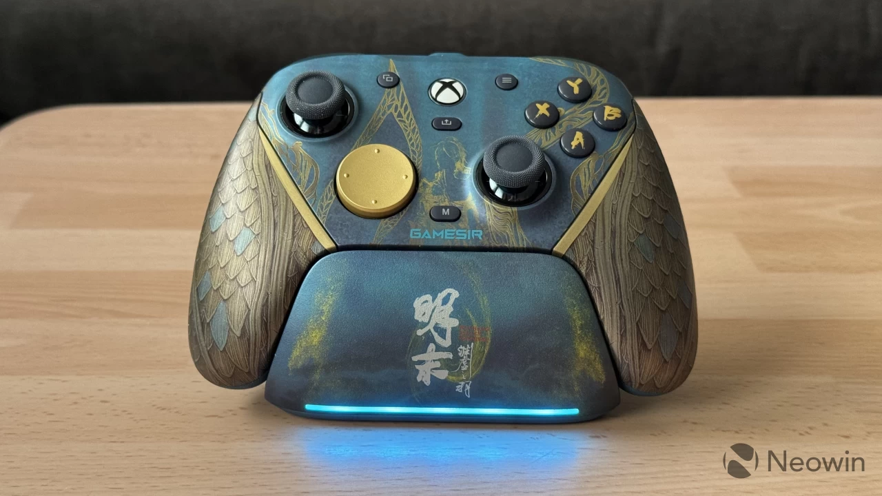 The GameSir G7 Pro gamepad