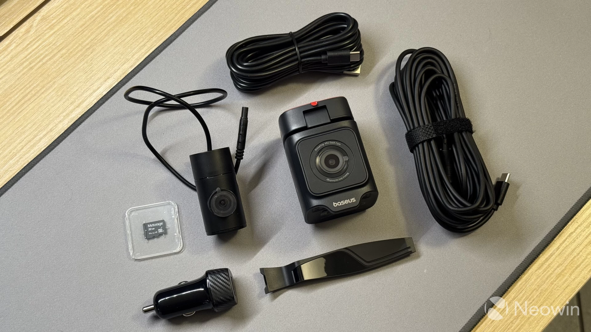 The Baseus VD1 Pro dash cam