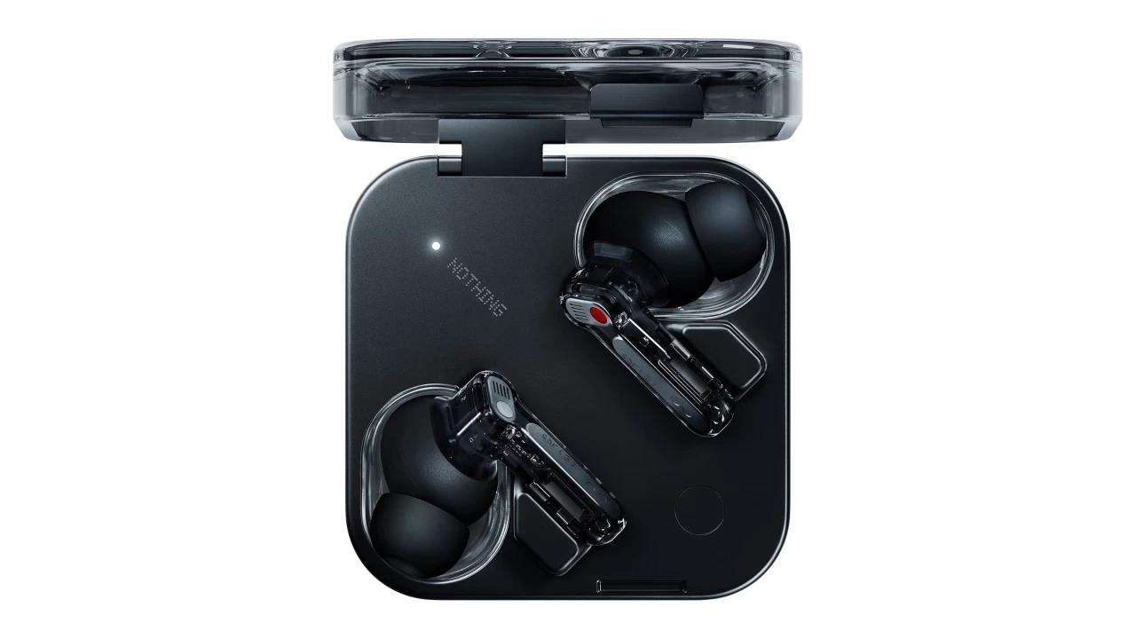 The black Nothing Ear 3