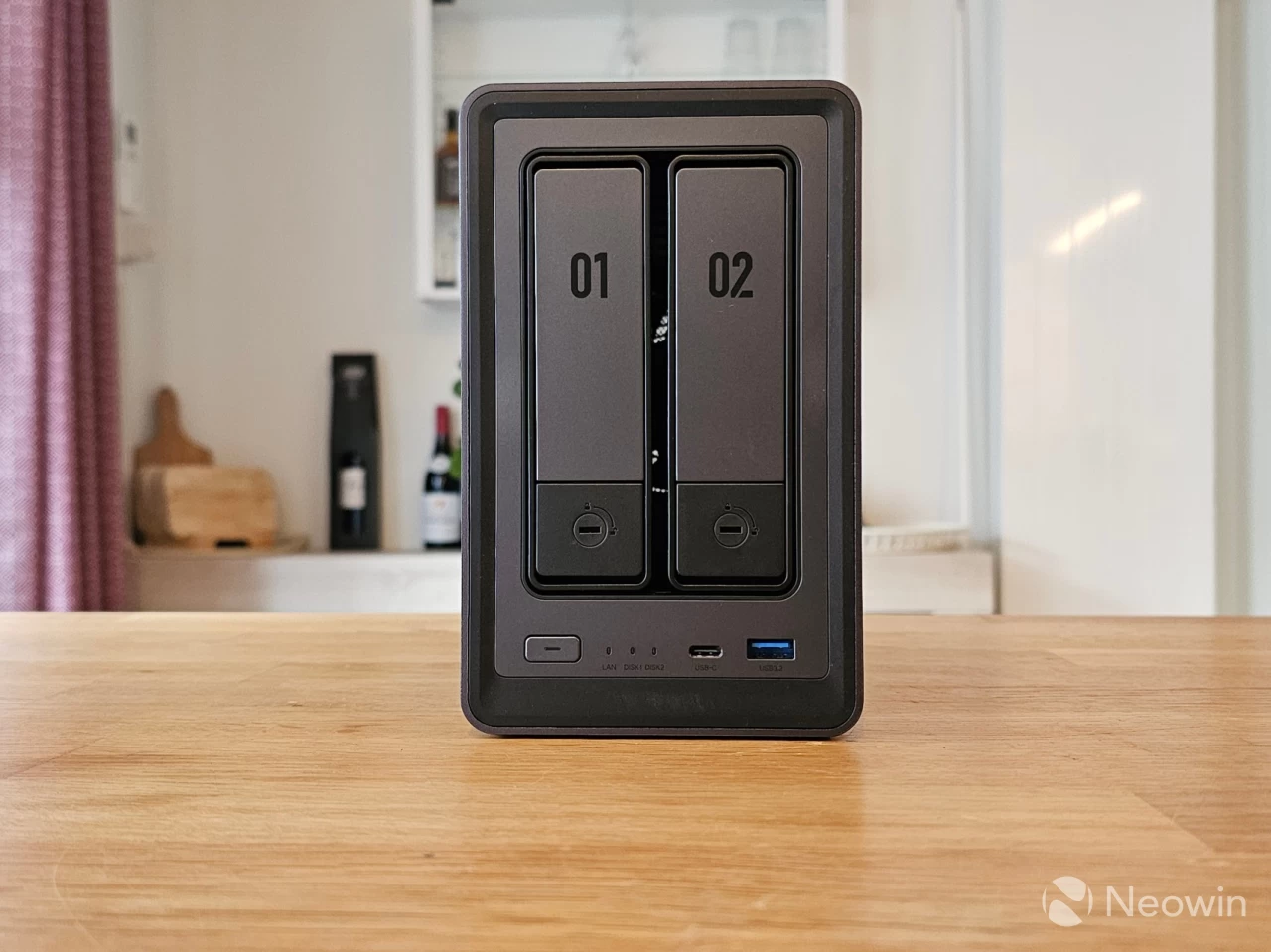 UGREEN NASync DXP2800 + UPS review: a full two-bay NAS experience