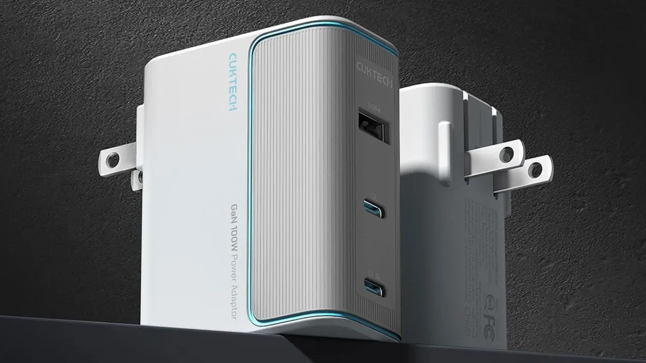 The Cuktech 10 100W charger