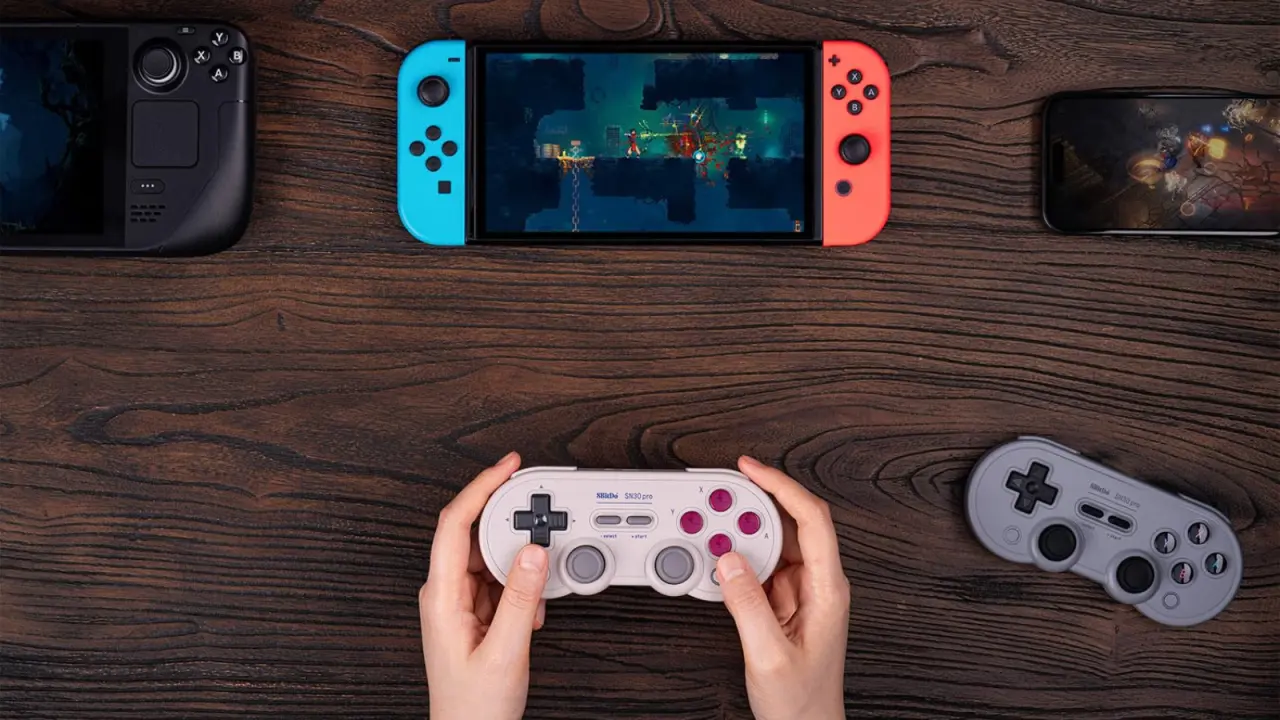 The 8BitDo SN30 Pro gamepad