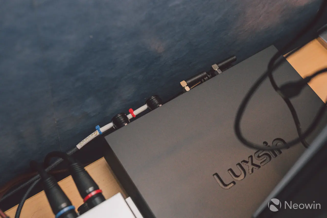 Luxsin X8