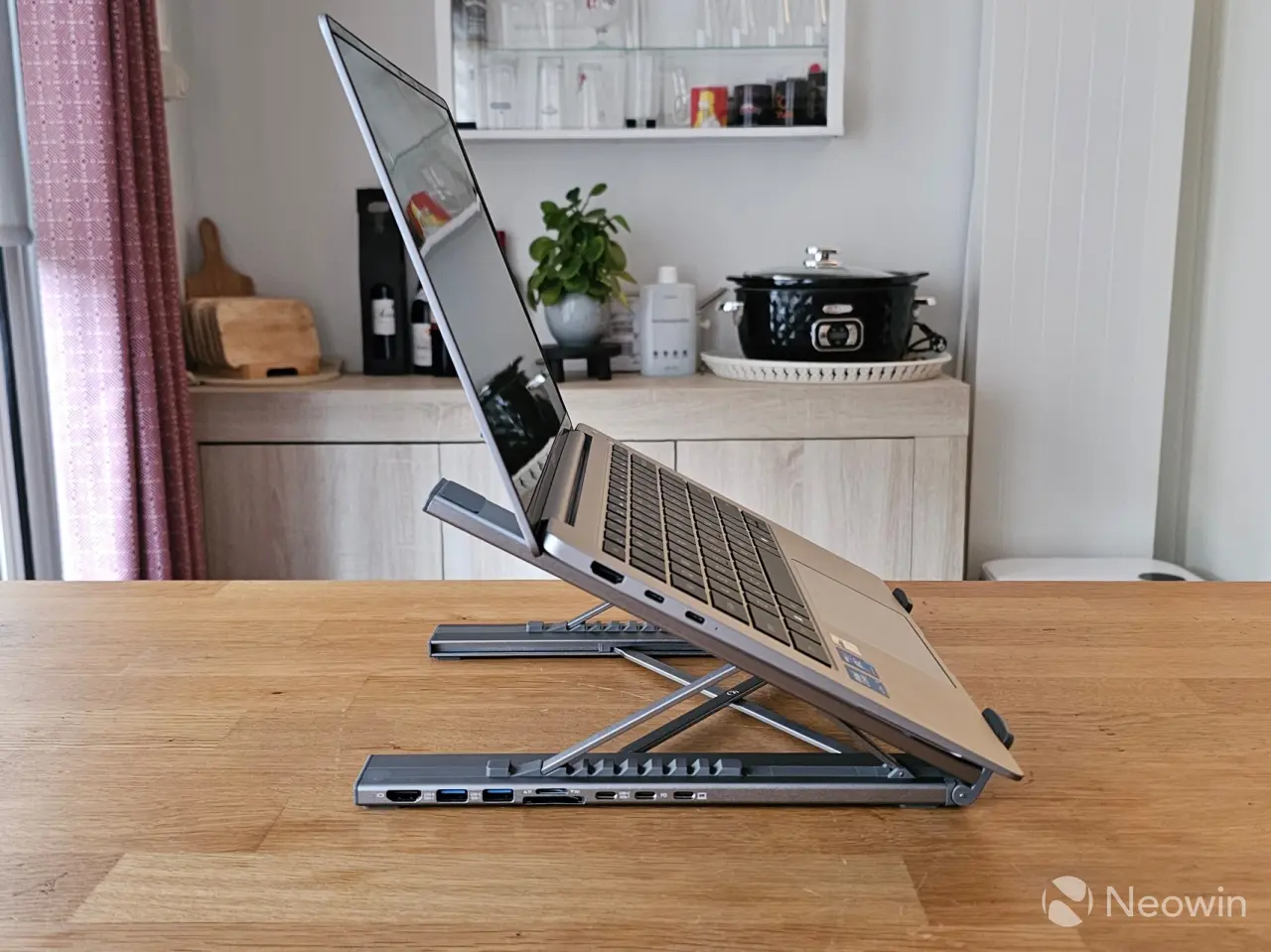 choetech laptop stand