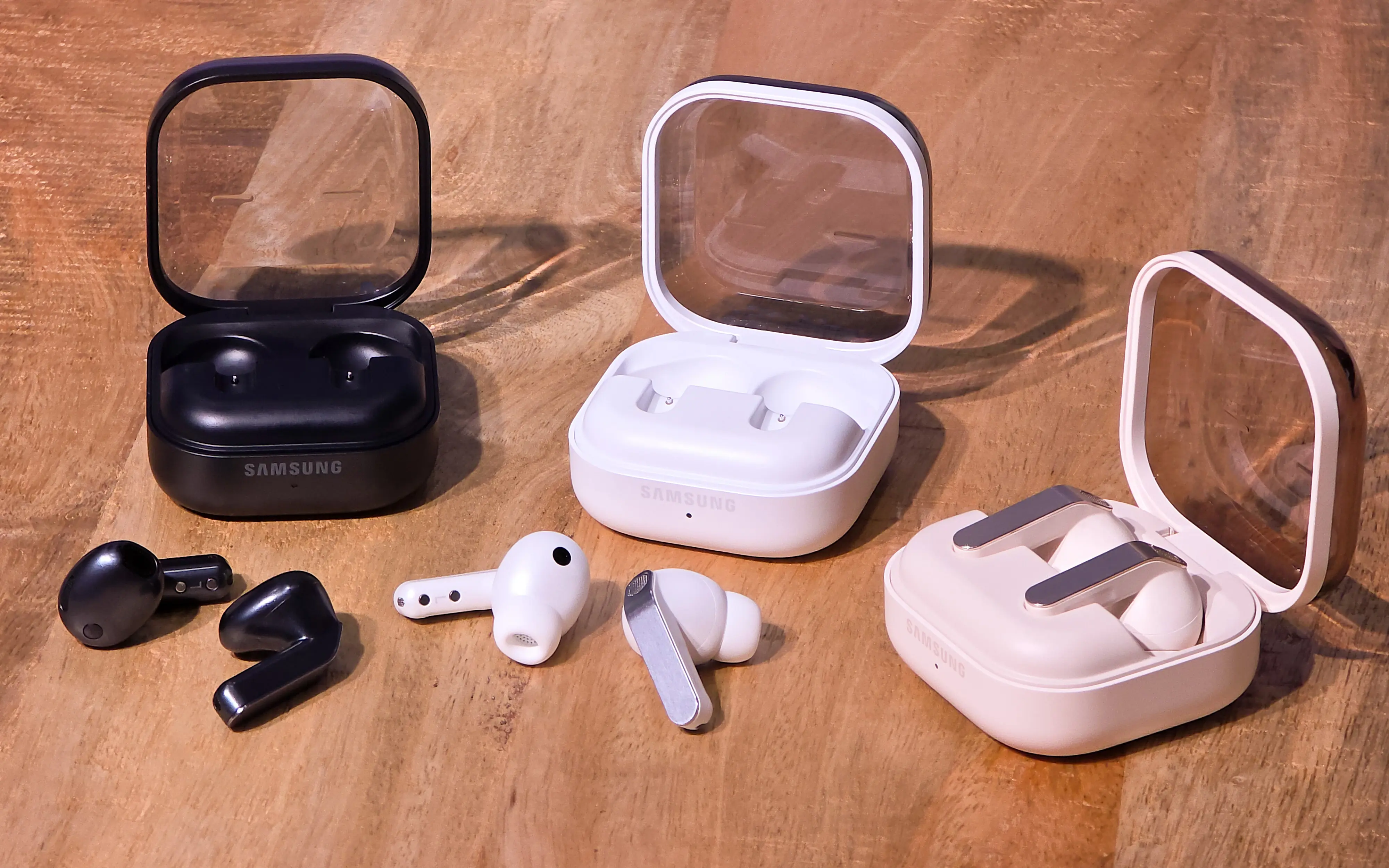 Samsung unveils new Galaxy Buds4 and Buds4 Pro - Neowin