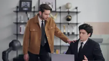 Ad for Lenovos AI assistant