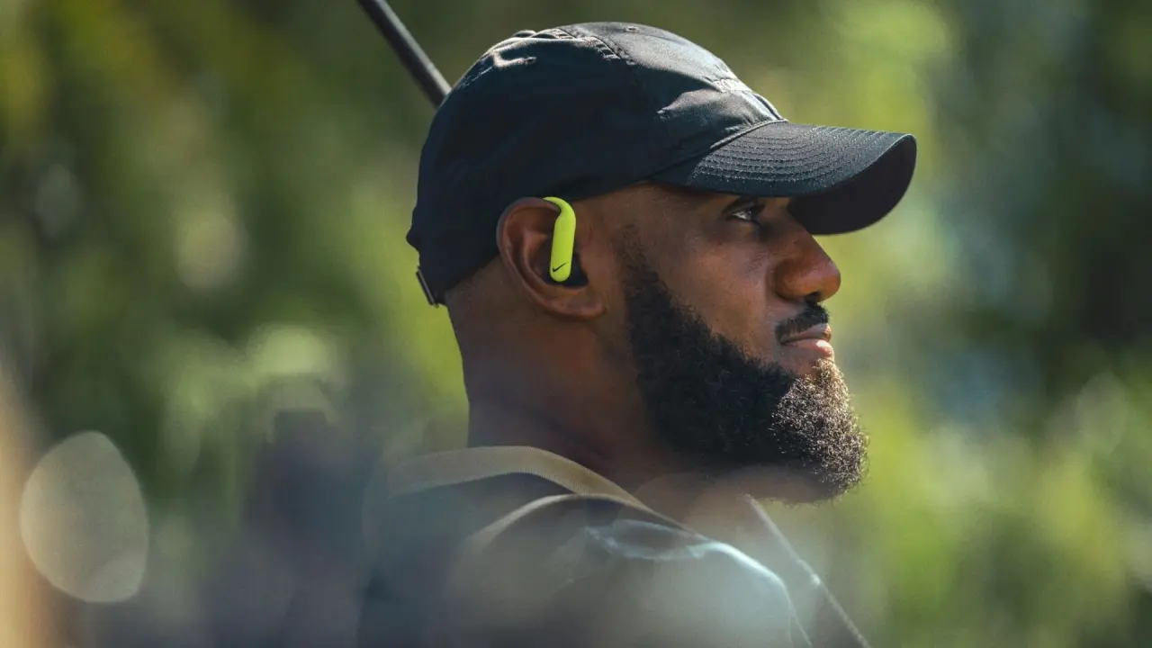 These Nike-branded wireless earbuds are on the way, thanks to new collab