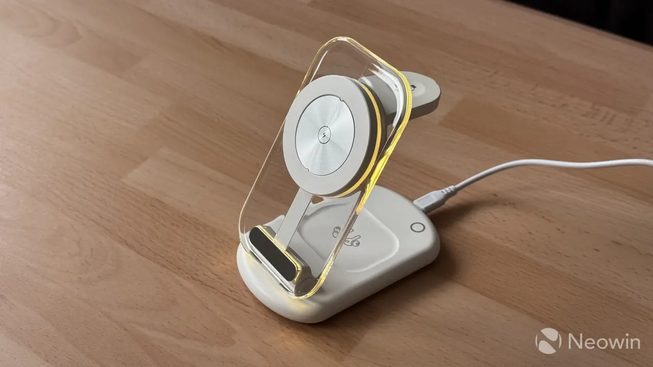 Hands-on with Mukiya 3-in-1 magnetic charger: affordable and very pretty